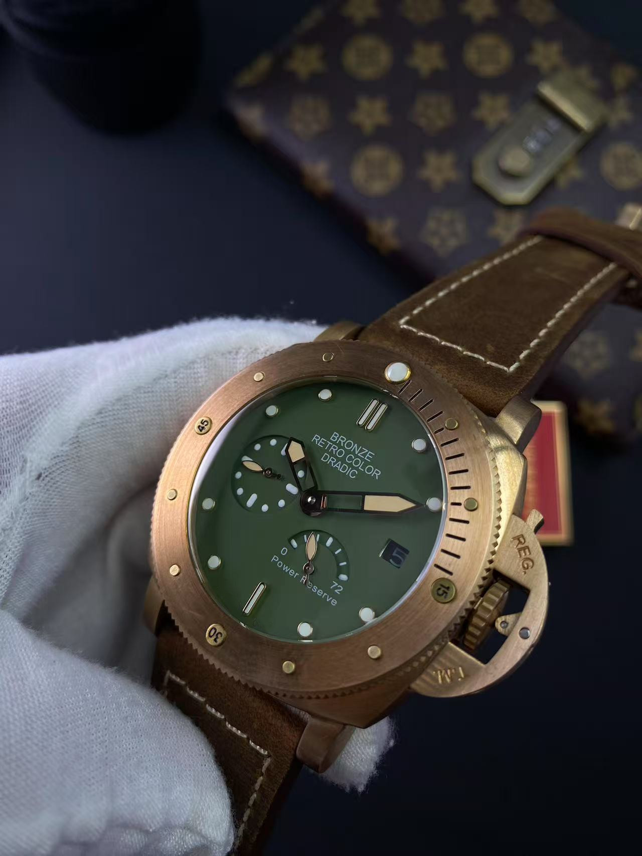Orologio da Uomo Vintage in Br - Tropic Strap Vintage recensione e prezzo